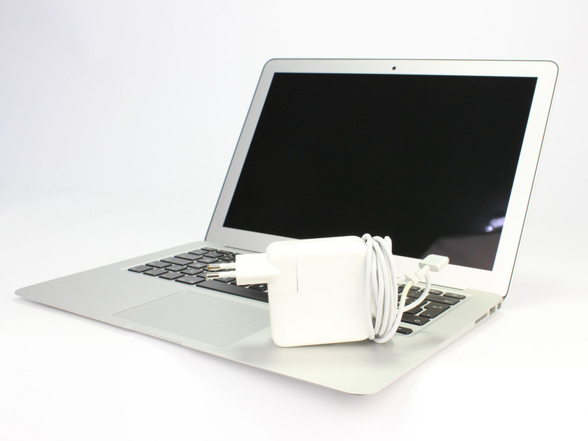 Refurbished Apple MacBook Air 6,2 A1466 (2013), i7-4650U, 8 GB,DDR3, 13.3" ins., 1440x900 px, SSD, 251 GB Product code: 12013473 ESA-Tech Image 3 of 13" title="Apple MacBook Air 6,2 A1466 (2013) - 149 €, Product code: 12013473 - Image 3 of 13