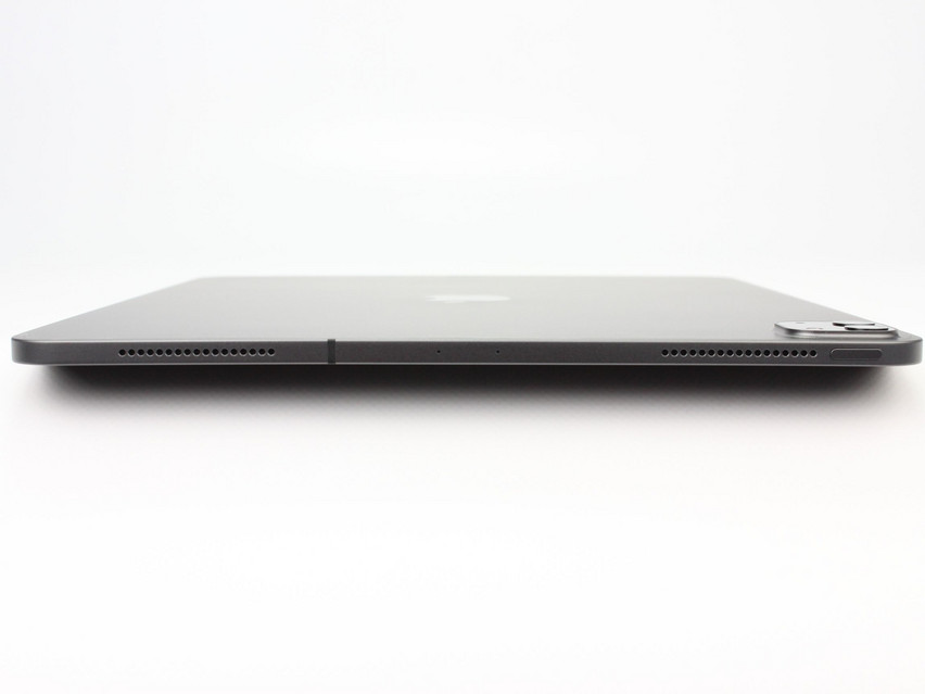 Refurbished Apple iPad Pro 12.9 (4. Gen.) (A2232) Wi-Fi + Cellular (2020) 6 GB,LPDDR4X, 12.9" ins., 2732x2048 px, SSD, 128 GB Produktcode: 12023409 ESA-Tech Bild 4 von 8" title="Apple iPad Pro 12.9 (4. Gen.) (A2232) Wi-Fi + Cellular (2020) - 519 €, Produktcode: 12023409 - Bild 4 von 8