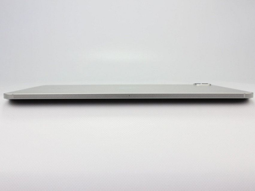 Refurbished Apple iPad Pro 12.9 (4. Gen.) (A2232) Wi-Fi + Cellular (2020) 6 GB,LPDDR4X, 12.9" ins., 2732x2048 px, SSD, 128 GB Product code: 12023408 ESA-Tech Image 6 of 8" title="Apple iPad Pro 12.9 (4. Gen.) (A2232) Wi-Fi + Cellular (2020) - 499 €, Product code: 12023408 - Image 6 of 8