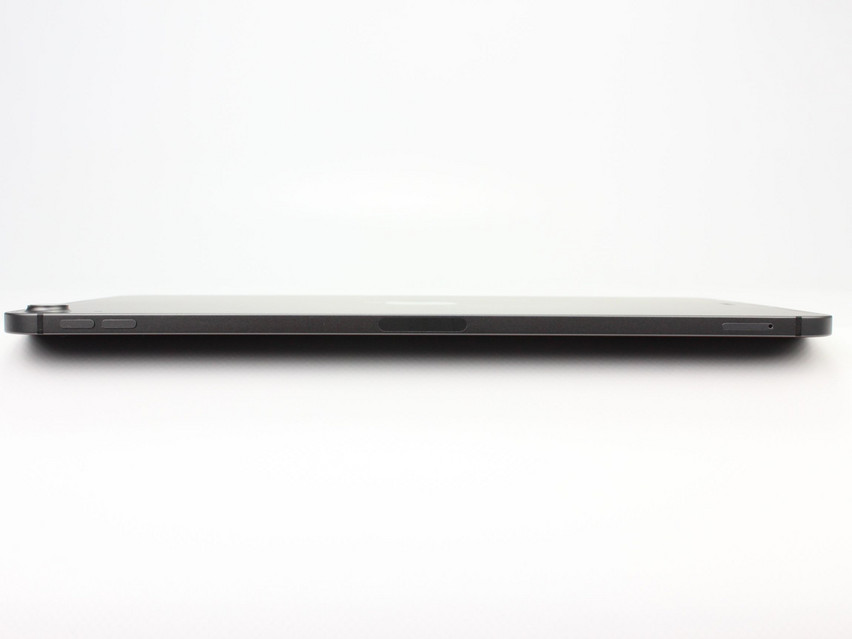Refurbished Apple iPad Air 5. Gen. (A2589) Wi-Fi + Cellular (2022), APL1102, 8 GB,LPDDR4X, 10.9" ins., 2360x1640 px, SSD, 64 GB Produktcode: 12023418 ESA-Tech Bild 7 von 7" title="Apple iPad Air 5. Gen. (A2589) Wi-Fi + Cellular (2022) - 449 €, Produktcode: 12023418 - Bild 7 von 7