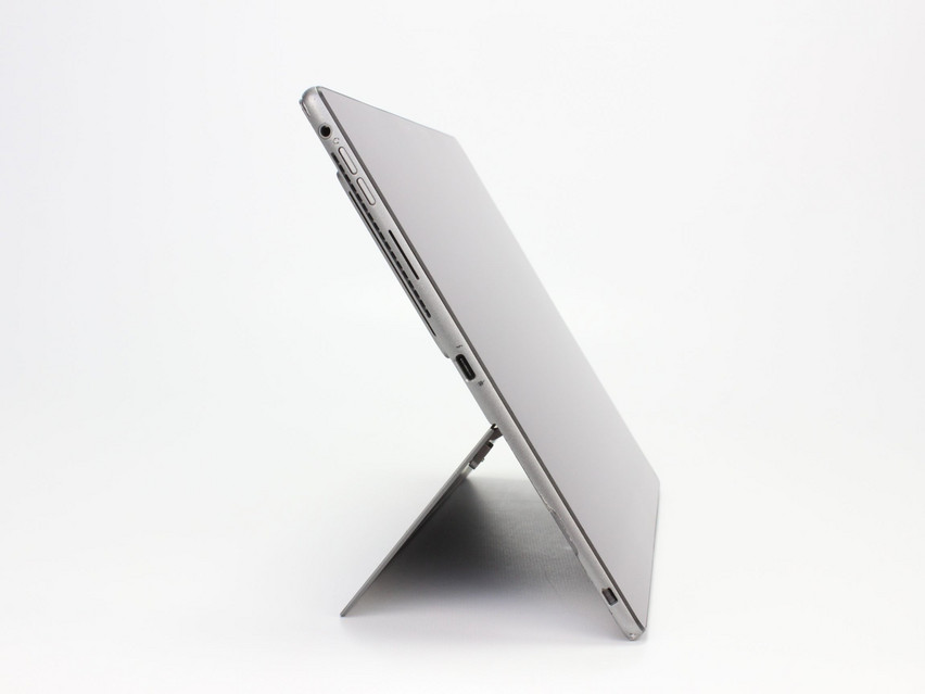 Refurbished Dell Latitude 7320 Detachable, i5-1140G7, 16 GB,LPDDR4, 13.0" ins., 1920х1280 px, SSD, 512 GB Produktcode: 10023425 ESA-Tech Bild 4 von 10" title="Dell Latitude 7320 Detachable - 399 €, Produktcode: 10023425 - Bild 4 von 10