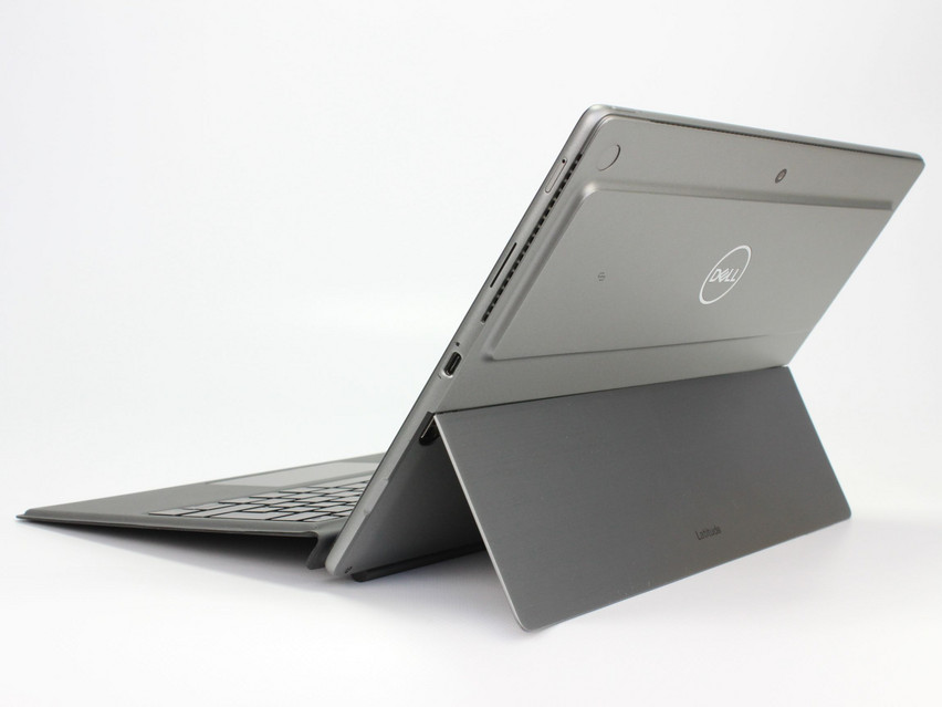 Refurbished Dell Latitude 7320 Detachable, i5-1140G7, 16 GB,LPDDR4, 13.0" ins., 1920х1280 px, SSD, 512 GB Produktcode: 10023446 ESA-Tech Bild 6 von 14" title="Dell Latitude 7320 Detachable - 649 €, Produktcode: 10023446 - Bild 6 von 14