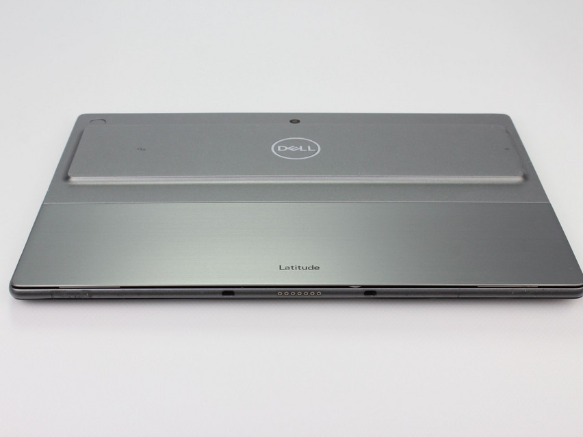 Refurbished Dell Latitude 7320 Detachable, i5-1140G7, 8 GB,LPDDR4, 13.0" ins., 1920х1280 px, SSD, 512 GB Produktcode: 1002291 ESA-Tech Bild 7 von 8" title="Dell Latitude 7320 Detachable - 399 €, Produktcode: 1002291 - Bild 7 von 8