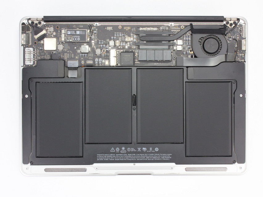 Refurbished Apple MacBook Air 6,2 A1466 (2014), i7-4650U, 8 GB,DDR3, 13.3" ins., 1440x900 px, SSD, 256 GB Produktcode: 12013474 ESA-Tech Bild 13 von 13" title="Apple MacBook Air 6,2 A1466 (2014) - 179 €, Produktcode: 12013474 - Bild 13 von 13