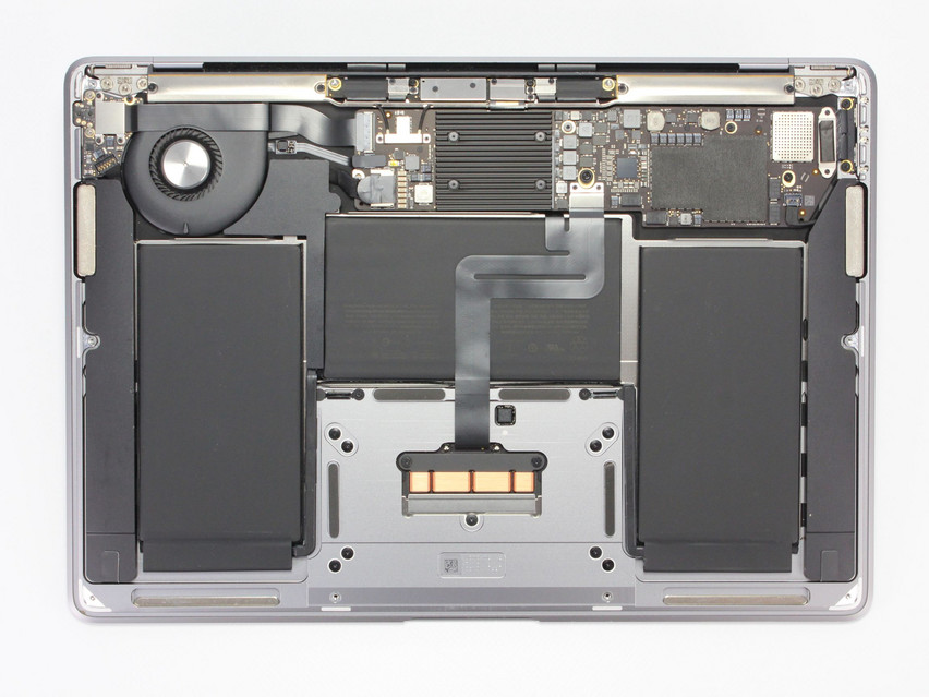 Refurbished Apple MacBook Air 8,1 A1932 (2018), i5-8210Y, 8 GB,LPDDR3, 13.3" ins., 2560x1600 px, SSD, 256 GB Produktcode: 12013478 ESA-Tech Bild 13 von 13" title="Apple MacBook Air 8,1 A1932 (2018) - 279 €, Produktcode: 12013478 - Bild 13 von 13