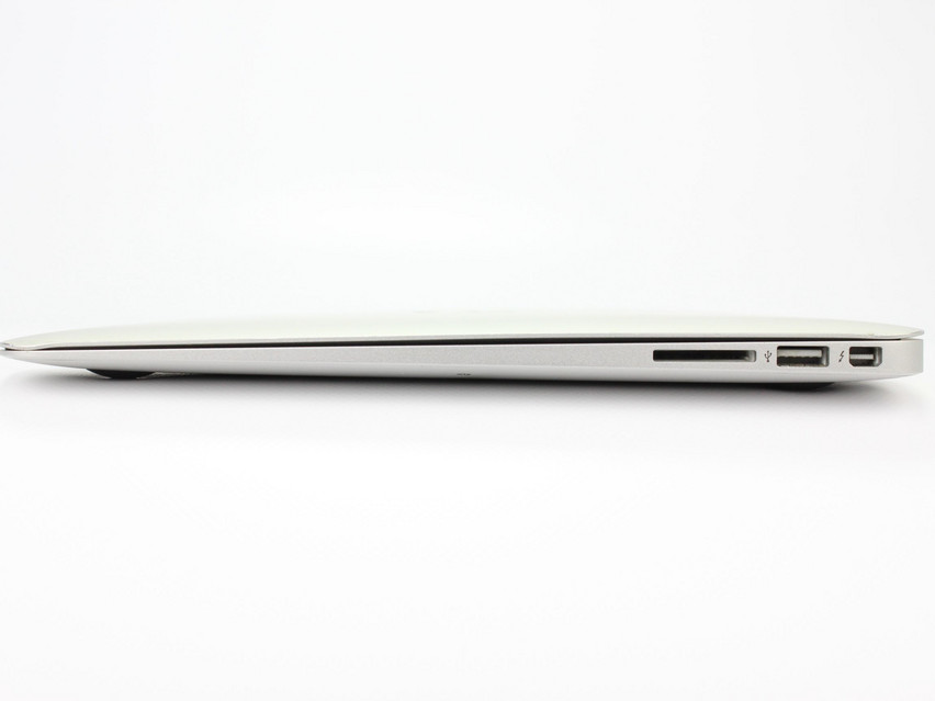 Refurbished Apple MacBook Air 5,2 A1466 (2012), i5-3427U, 8 GB,DDR3, 13.3" ins., 1440x900 px, SSD, 256 GB Product code: 12013472 ESA-Tech Image 10 of 15" title="Apple MacBook Air 5,2 A1466 (2012) - 119 €, Product code: 12013472 - Image 10 of 15