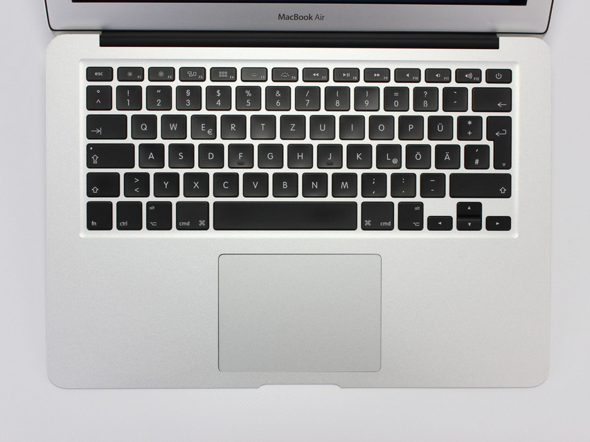 Refurbished Apple MacBook Air 5,2 A1466 (2012), i5-3427U, 8 GB,DDR3, 13.3" ins., 1440x900 px, SSD, 256 GB Product code: 12013472 ESA-Tech Image 2 of 15" title="Apple MacBook Air 5,2 A1466 (2012) - 119 €, Product code: 12013472 - Image 2 of 15