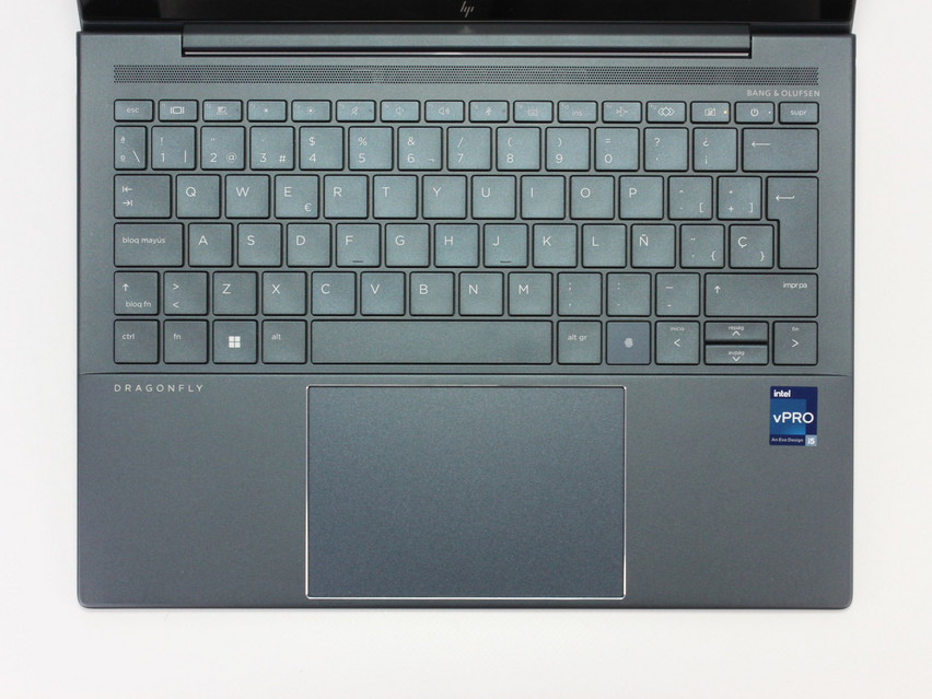 Refurbished HP Elite Dragonfly G3, i5-1245U, 16 GB,LPDDR5, 13,5" ins., 1920х1280 px, SSD, 256 GB Product code: 11013647 ESA-Tech Image 2 of 15" title="HP Elite Dragonfly G3 - 799 €, Product code: 11013647 - Image 2 of 15