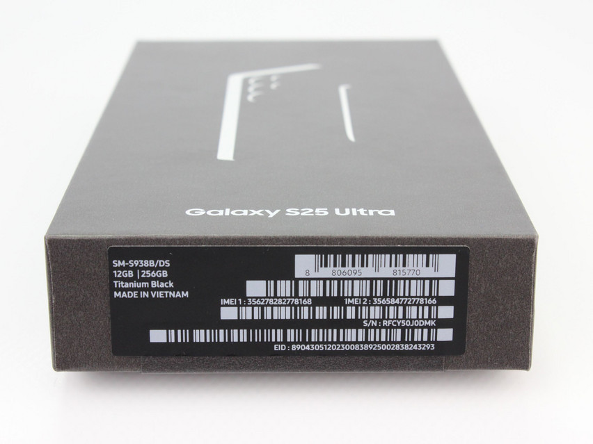 New Samsung Galaxy S25 Ultra 12 GB, 6,9" ins., 3120x1440 px, SSD, 256 GB Produktcode: 17063828 ESA-Tech Bild 3 von 4" title="Samsung Galaxy S25 Ultra - 899 €, Produktcode: 17063828 - Bild 3 von 4