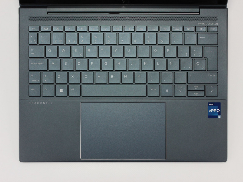 Refurbished HP Elite Dragonfly G4, i5-1345U, 16 GB,LPDDR5, 13,5" ins., 1920х1280 px, SSD, 256 GB Produktcode: 11013834 ESA-Tech Bild 2 von 14" title="HP Elite Dragonfly G4 - 849 €, Produktcode: 11013834 - Bild 2 von 14