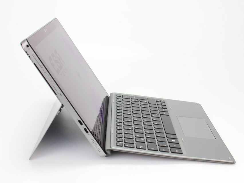 Dell Latitude 7210 2-in-1 - 379 €, Produktcode: 10023704 - Bild 5 von 14 Refurbished Dell Latitude 7210 2-in-1, i5-10310U, 16 GB,LPDDR3, 12,3" ins., 1920х1280 px, SSD, 512 GB Produktcode: 10023704 ESA-Tech Bild 5 von 14" title="Dell Latitude 7210 2-in-1 - 379 €, Produktcode: 10023704 - Bild 5 von 14