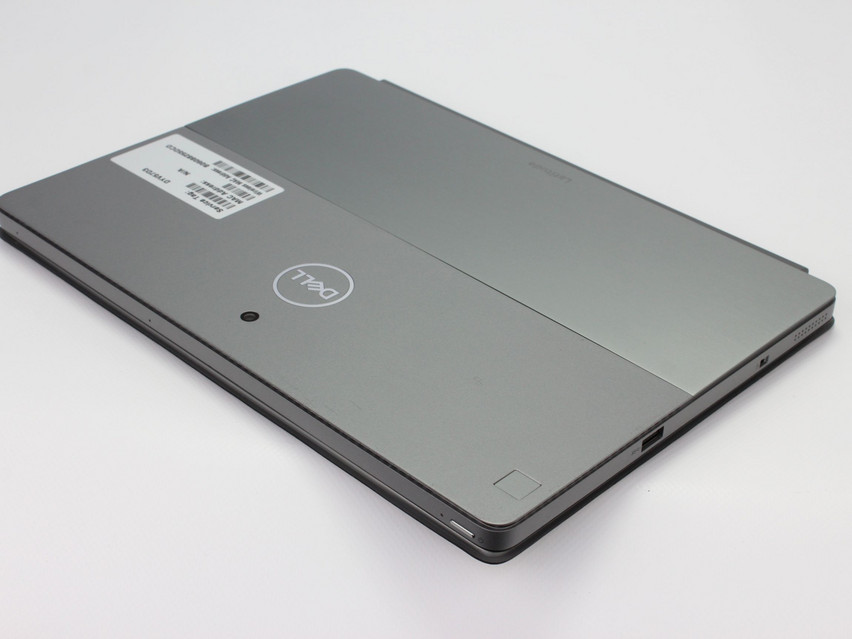 Dell Latitude 7210 2-in-1 - 379 €, Produktcode: 10023704 - Bild 13 von 14 Refurbished Dell Latitude 7210 2-in-1, i5-10310U, 16 GB,LPDDR3, 12,3" ins., 1920х1280 px, SSD, 512 GB Produktcode: 10023704 ESA-Tech Bild 13 von 14" title="Dell Latitude 7210 2-in-1 - 379 €, Produktcode: 10023704 - Bild 13 von 14