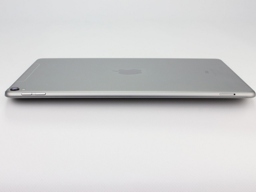 Apple iPad Pro 10.5 (A1709) Wi-Fi + Cellular (2018) - 199 €, Product code: 12023185 - Image 6 of 10 Refurbished Apple iPad Pro 10.5 (A1709) Wi-Fi + Cellular (2018) 4 GB,LPDDR4, 10,5" ins., 2224x1668 px, SSD, 256 GB Product code: 12023185 ESA-Tech Image 6 of 10" title="Apple iPad Pro 10.5 (A1709) Wi-Fi + Cellular (2018) - 199 €, Product code: 12023185 - Image 6 of 10