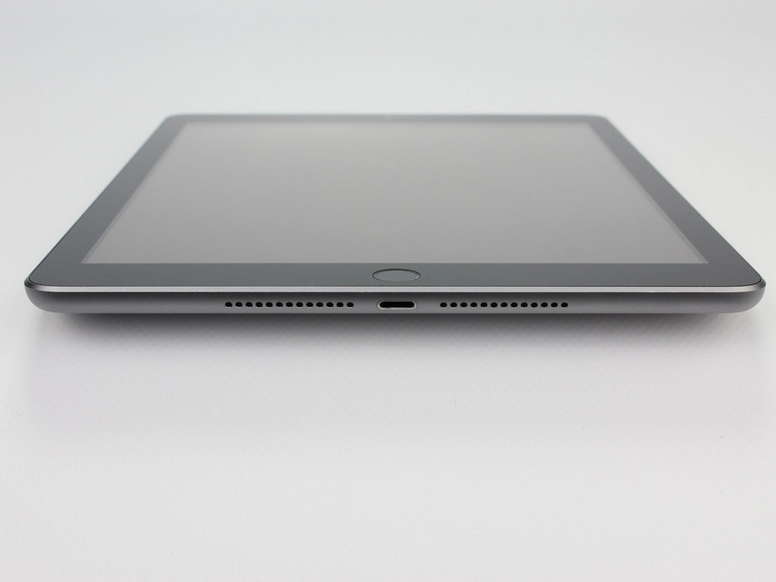 Apple iPad 5. Gen. (A1823) Wi-Fi + Cellular (2017) - 119 €, Product code: 12023213 - Image 4 of 8 Refurbished Apple iPad 5. Gen. (A1823) Wi-Fi + Cellular (2017), APL1022, 2 GB,LPDDR4, 9,7" ins., 2048x1536 px, SSD, 128 GB Product code: 12023213 ESA-Tech Image 4 of 8" title="Apple iPad 5. Gen. (A1823) Wi-Fi + Cellular (2017) - 119 €, Product code: 12023213 - Image 4 of 8