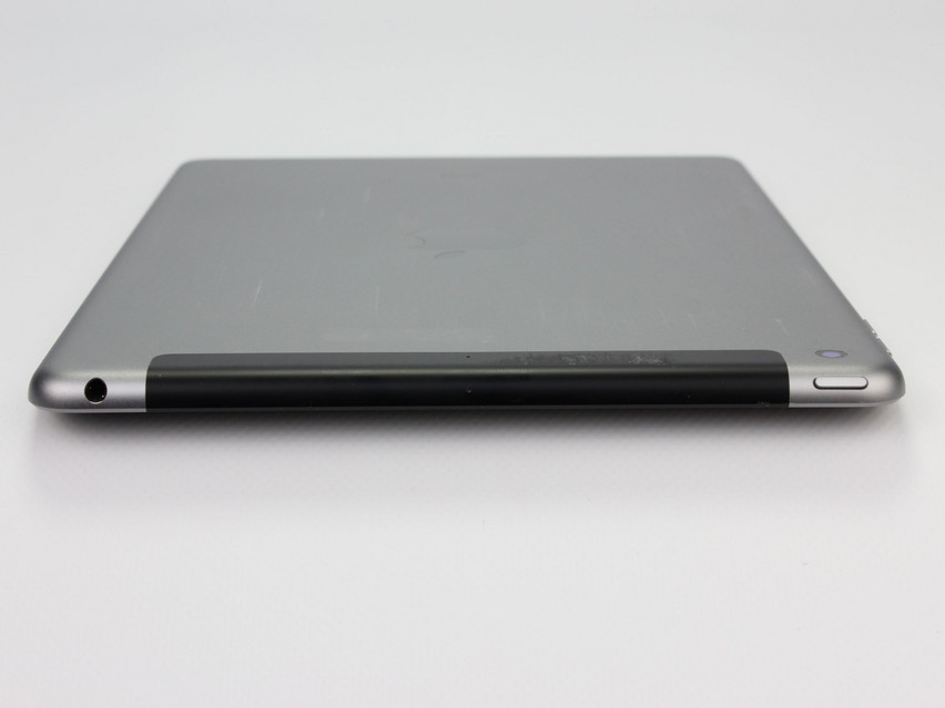 Apple iPad 5. Gen. (A1823) Wi-Fi + Cellular (2017) - 119 €, Product code: 12023213 - Image 5 of 8 Refurbished Apple iPad 5. Gen. (A1823) Wi-Fi + Cellular (2017), APL1022, 2 GB,LPDDR4, 9,7" ins., 2048x1536 px, SSD, 128 GB Product code: 12023213 ESA-Tech Image 5 of 8" title="Apple iPad 5. Gen. (A1823) Wi-Fi + Cellular (2017) - 119 €, Product code: 12023213 - Image 5 of 8