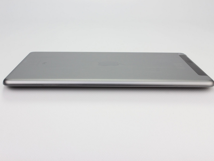 Apple iPad 5. Gen. (A1823) Wi-Fi + Cellular (2017) - 119 €, Product code: 12023213 - Image 7 of 8 Refurbished Apple iPad 5. Gen. (A1823) Wi-Fi + Cellular (2017), APL1022, 2 GB,LPDDR4, 9,7" ins., 2048x1536 px, SSD, 128 GB Product code: 12023213 ESA-Tech Image 7 of 8" title="Apple iPad 5. Gen. (A1823) Wi-Fi + Cellular (2017) - 119 €, Product code: 12023213 - Image 7 of 8