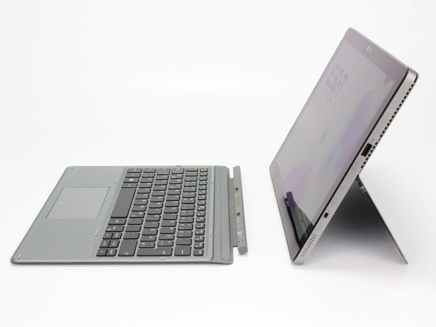 Refurbished Dell Latitude 7210 2-in-1, i5-10310U, 16 GB,LPDDR3, 12,3" ins., 1920х1280 px, SSD, 512 GB Produktcode: 10023703 ESA-Tech Bild 3 von 14" title="Dell Latitude 7210 2-in-1 - 349 €, Produktcode: 10023703 - Bild 3 von 14