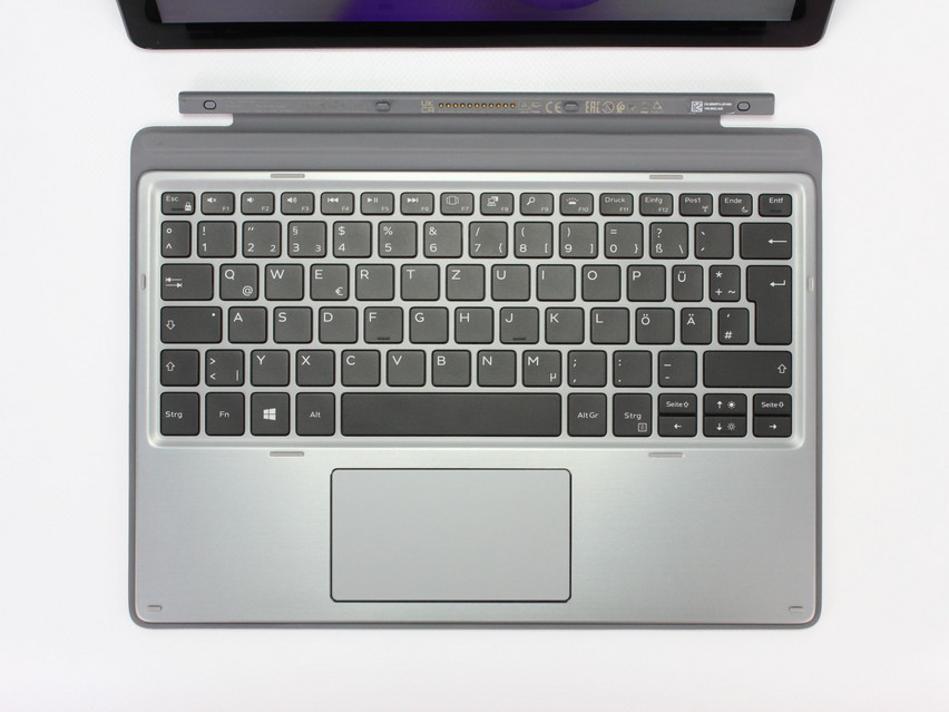 Refurbished Dell Latitude 7210 2-in-1, i5-10310U, 16 GB,LPDDR3, 12,3" ins., 1920х1280 px, SSD, 512 GB Produktcode: 10023435 ESA-Tech Bild 2 von 15" title="Dell Latitude 7210 2-in-1 - 379 €, Produktcode: 10023435 - Bild 2 von 15