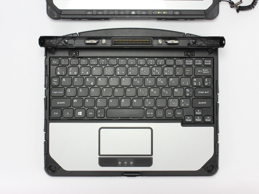 Refurbished Panasonic TOUGHBOOK CF-20 MK2, i5-7Y57, 8 GB,LPDDR3, 10,1" ins., 1920x1200 px, SSD, 256 GB Product code: 15023938 ESA-Tech Image 3 of 19" title="Panasonic TOUGHBOOK CF-20 MK2 - 499 €, Product code: 15023938 - Image 3 of 19