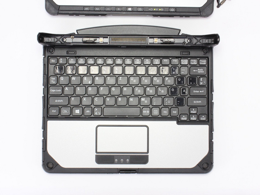 Refurbished Panasonic TOUGHBOOK CF-20 MK2, i5-7Y57, 8 GB,LPDDR3, 10,1" ins., 1920x1200 px, SSD, 256 GB Product code: 15023905 ESA-Tech Image 3 of 19" title="Panasonic TOUGHBOOK CF-20 MK2 - 499 €, Product code: 15023905 - Image 3 of 19