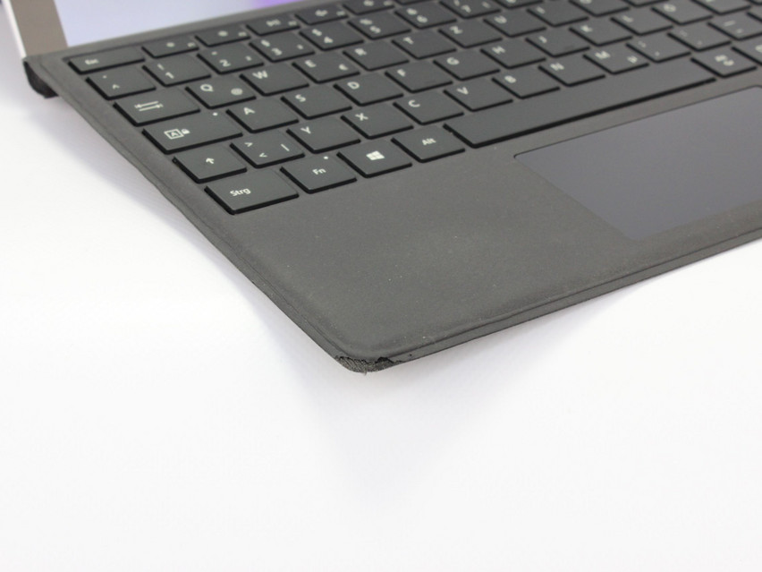 Refurbished Microsoft Surface Pro 6 (1796), i5-8350U, 8 GB,LPDDR3, 12,3" ins., 2736x1824 px, SSD, 128 GB Product code: 16023891 ESA-Tech Image 15 of 17" title="Microsoft Surface Pro 6 (1796) - 249 €, Product code: 16023891 - Image 15 of 17