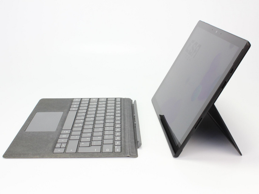 Refurbished Microsoft Surface Pro 7+ (1960), i5-1135G7, 8 GB,LPDDR4, 12,3" ins., 2736x1824 px, SSD, 256 GB Produktcode: 16023890 ESA-Tech Bild 3 von 11" title="Microsoft Surface Pro 7+ (1960) - 499 €, Produktcode: 16023890 - Bild 3 von 11