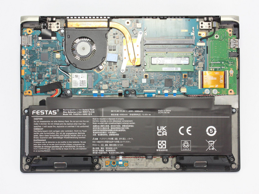 Refurbished Toshiba Portégé X30-E, i5-8250U, 8 GB,DDR4, 13,3" ins., 1920x1080 px, SSD, 256 GB Produktcode: 20013646 ESA-Tech Bild 13 von 13" title="Toshiba Portégé X30-E - 199 €, Produktcode: 20013646 - Bild 13 von 13