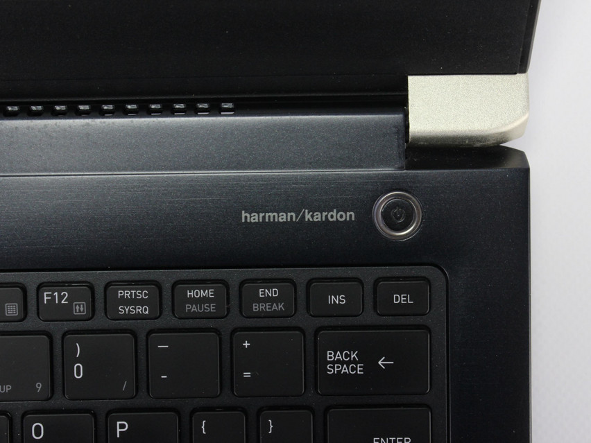 Refurbished Toshiba Portégé X30-E, i5-8250U, 8 GB,DDR4, 13,3" ins., 1920x1080 px, SSD, 256 GB Produktcode: 20013646 ESA-Tech Bild 3 von 13" title="Toshiba Portégé X30-E - 199 €, Produktcode: 20013646 - Bild 3 von 13