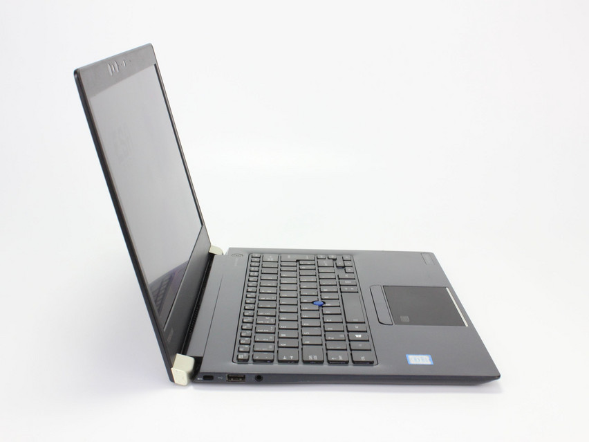 Refurbished Toshiba Portégé X30-E, i5-8250U, 8 GB,DDR4, 13,3" ins., 1920x1080 px, SSD, 256 GB Produktcode: 20013646 ESA-Tech Bild 4 von 13" title="Toshiba Portégé X30-E - 199 €, Produktcode: 20013646 - Bild 4 von 13