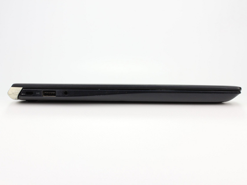 Refurbished Toshiba Portégé X30-E, i5-8250U, 8 GB,DDR4, 13,3" ins., 1920x1080 px, SSD, 256 GB Produktcode: 20013646 ESA-Tech Bild 9 von 13" title="Toshiba Portégé X30-E - 199 €, Produktcode: 20013646 - Bild 9 von 13