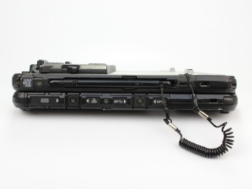 Refurbished Panasonic TOUGHBOOK CF-20 MK2, i5-7Y57, 8 GB,LPDDR3, 10,1" ins., 1920x1200 px, SSD, 256 GB Produktcode: 15023940 ESA-Tech Bild 12 von 17" title="Panasonic TOUGHBOOK CF-20 MK2 - 499 €, Produktcode: 15023940 - Bild 12 von 17