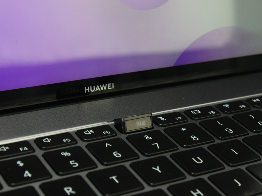 Refurbished Hauwei MateBook X Pro MACHC-WAE9LP, i7-10510U, 16 GB,LPDDR3, 13,9" ins., 3000x2000 px, SSD, 1 TB Produktcode: 32014161 ESA-Tech Bild 3 von 12" title="Hauwei MateBook X Pro MACHC-WAE9LP - 399 €, Produktcode: 32014161 - Bild 3 von 12