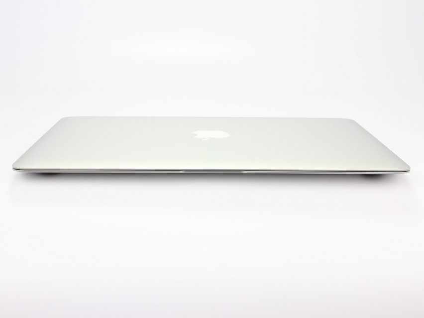 Refurbished Apple MacBook Air 7,2 A1466 (2017), i5-5350U, 8 GB,DDR3, 13,3" ins., 1440x900 px, SSD, 256 GB Produktcode: 12014140 ESA-Tech Bild 9 von 11" title="Apple MacBook Air 7,2 A1466 (2017) - 249 €, Produktcode: 12014140 - Bild 9 von 11