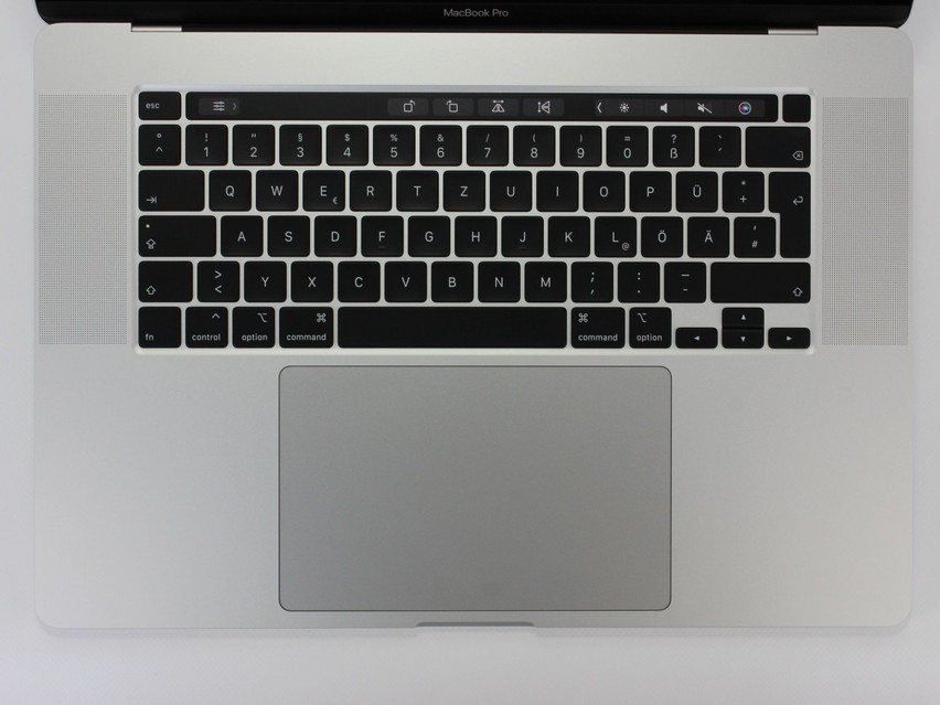 Refurbished Apple MacBook Pro 16,1 A2141 (2019), i7-9750H, 16 GB,DDR4, 16,0" ins., 3072x1920 px, SSD, 512 GB Produktcode: 12013144 ESA-Tech Bild 2 von 11" title="Apple MacBook Pro 16,1 A2141 (2019) - 599 €, Produktcode: 12013144 - Bild 2 von 11