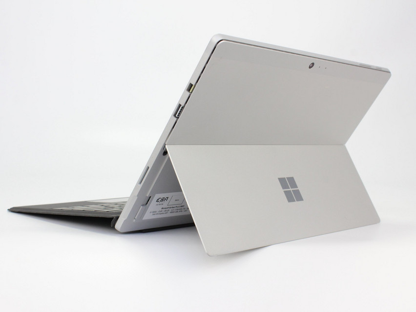 Refurbished Microsoft Surface Pro 5 (1807), i5-7300U, 8 GB,LPDDR3, 12,3" ins., 2736x1824 px, SSD, 256 GB Produktcode: 16023403 ESA-Tech Bild 5 von 12" title="Microsoft Surface Pro 5 (1807) - 249 €, Produktcode: 16023403 - Bild 5 von 12