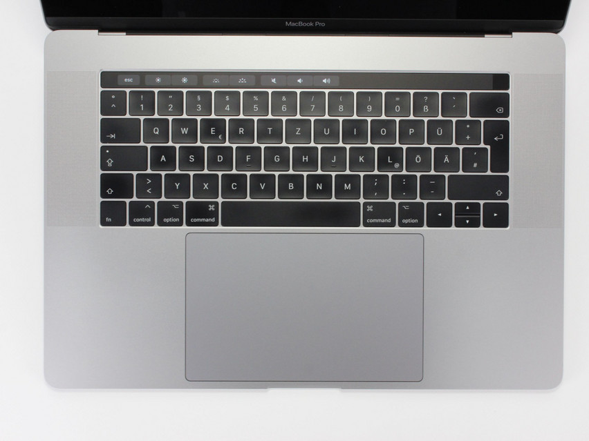 Refurbished Apple MacBook Pro 14,3 A1707 (2017), i7-7920HQ, 16 GB,LPDDR3, 15,4" ins., 2880х1800 px, SSD, 1 TB Produktcode: 12013592 ESA-Tech Bild 2 von 11" title="Apple MacBook Pro 14,3 A1707 (2017) - 399 €, Produktcode: 12013592 - Bild 2 von 11