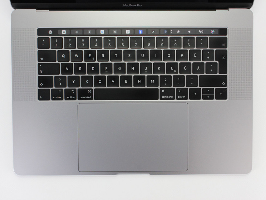 Refurbished Apple MacBook Pro 15,1 A1990 (2018), i7-8750H, 16 GB,DDR4, 15,4" ins., 2880х1800 px, SSD, 512 GB Produktcode: 12013600 ESA-Tech Bild 2 von 11" title="Apple MacBook Pro 15,1 A1990 (2018) - 449 €, Produktcode: 12013600 - Bild 2 von 11