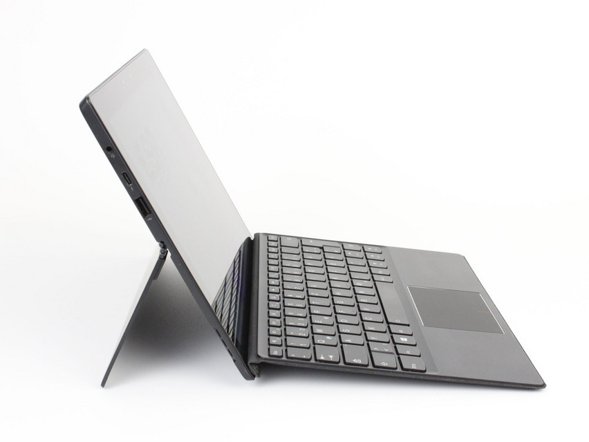 Refurbished Lenovo Miix 720-12IKB, i7-7500U, 8 GB,DDR4, 12,0" ins., 2880x1920 px, SSD, 256 GB Produktcode: 13024297 ESA-Tech Bild 4 von 11" title="Lenovo Miix 720-12IKB - 249 €, Produktcode: 13024297 - Bild 4 von 11