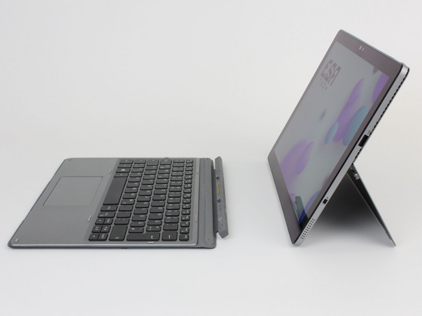 Refurbished Dell Latitude 7200 2-in-1, i5-8265U, 8 GB,LPDDR3, 12,3" ins., 1920х1280 px, SSD, 256 GB Produktcode: 10024272 ESA-Tech Bild 3 von 12" title="Dell Latitude 7200 2-in-1 - 249 €, Produktcode: 10024272 - Bild 3 von 12