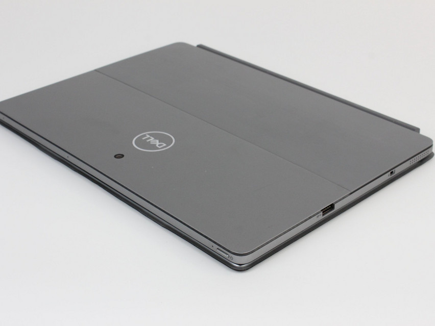 Refurbished Dell Latitude 7200 2-in-1, i5-8265U, 8 GB,LPDDR3, 12,3" ins., 1920х1280 px, SSD, 256 GB Produktcode: 10024272 ESA-Tech Bild 10 von 12" title="Dell Latitude 7200 2-in-1 - 249 €, Produktcode: 10024272 - Bild 10 von 12