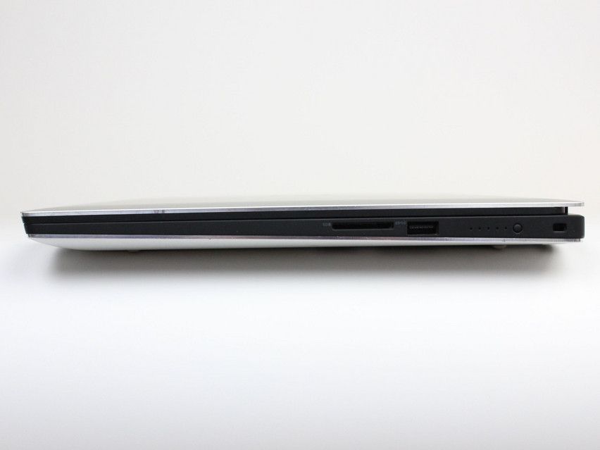 Refurbished Dell XPS 15 7590, i7-9750H, 16 GB,DDR4, 15,6" ins., 3840x2160 px, SSD, 512 GB Produktcode: 10014212 ESA-Tech Bild 7 von 8" title="Dell XPS 15 7590 - 499 €, Produktcode: 10014212 - Bild 7 von 8