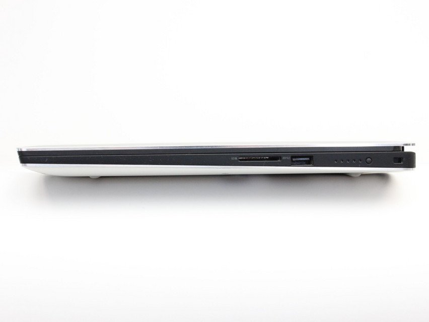 Refurbished Dell XPS 15 7590, i7-9750H, 16 GB,DDR4, 15,6" ins., 3840x2160 px, SSD, 512 GB Produktcode: 10014211 ESA-Tech Bild 8 von 9" title="Dell XPS 15 7590 - 549 €, Produktcode: 10014211 - Bild 8 von 9