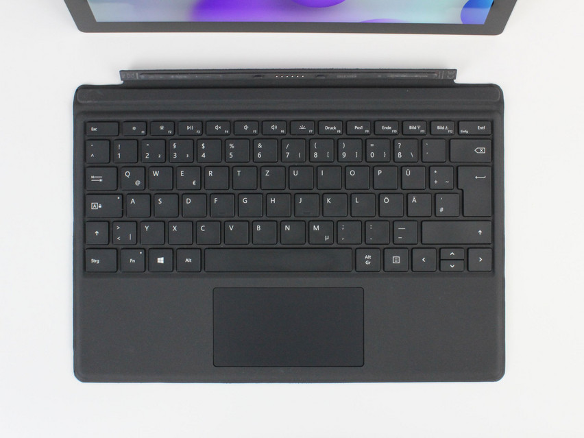 Refurbished Microsoft Surface Pro 6 (1796), i7-8650U, 16 GB,LPDDR3, 12,3" ins., 2736x1824 px, SSD, 512 GB Product code: 16024708 ESA-Tech Image 2 of 12" title="Microsoft Surface Pro 6 (1796) - 399 €, Product code: 16024708 - Image 2 of 12