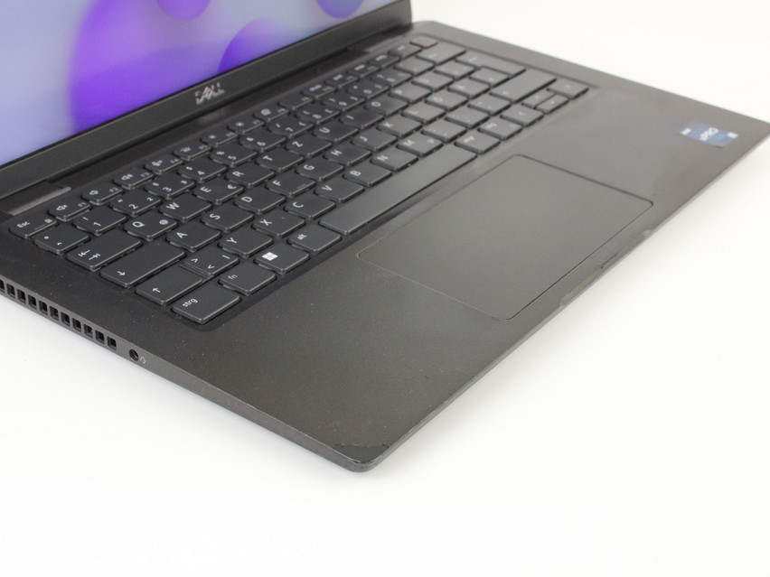 Refurbished Dell Latitude 7430, i7-1270P, 16 GB,LPDDR5, 14,0" ins., 1920x1080 px, SSD, 256 GB Produktcode: 10014246 ESA-Tech Bild 4 von 11" title="Dell Latitude 7430 - 439 €, Produktcode: 10014246 - Bild 4 von 11