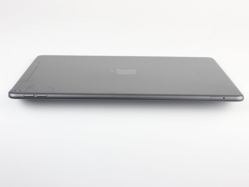 Refurbished Apple iPad Air 3. Gen. (A2123) Wi-Fi + Cellular (2019), APL1W81, 3 GB,LPDDR4X, 10,5" ins., 2224x1668 px, SSD, 64 GB Produktcode: 12024688 ESA-Tech Bild 6 von 7" title="Apple iPad Air 3. Gen. (A2123) Wi-Fi + Cellular (2019) - 179 €, Produktcode: 12024688 - Bild 6 von 7
