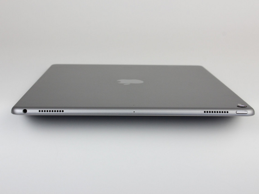 Refurbished Apple iPad Pro 12.9 (2. Gen.) (A1670) Wi-Fi (2018) 4 GB,LPDDR4, 12,9" ins., 2732x2048 px, SSD, 256 GB Produktcode: 12024730 ESA-Tech Bild 5 von 6" title="Apple iPad Pro 12.9 (2. Gen.) (A1670) Wi-Fi (2018) - 249 €, Produktcode: 12024730 - Bild 5 von 6