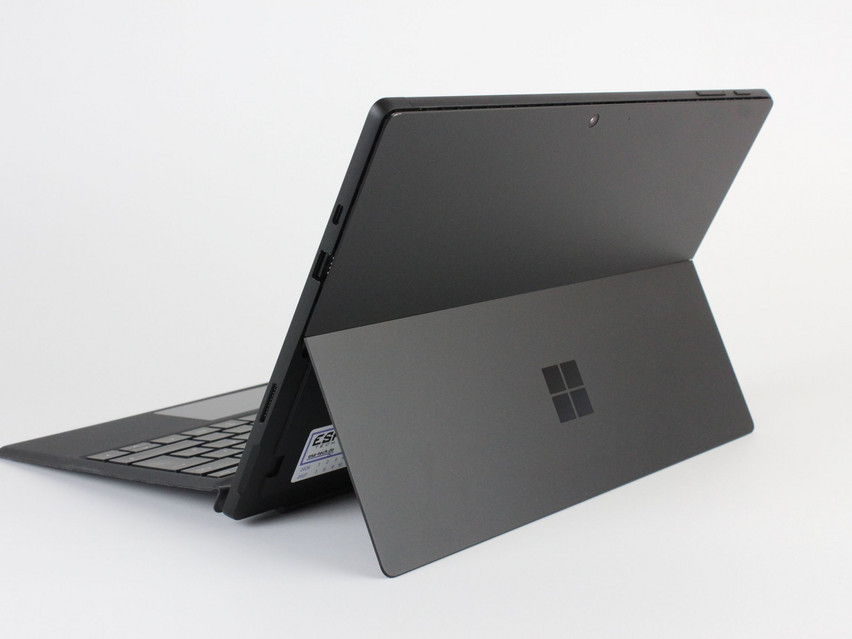 Refurbished Microsoft Surface Pro 7 (1866), i5-1035G4, 8 GB,LPDDR4, 12,3" ins., 2736x1824 px, SSD, 256 GB Produktcode: 16024711 ESA-Tech Bild 5 von 12" title="Microsoft Surface Pro 7 (1866) - 349 €, Produktcode: 16024711 - Bild 5 von 12