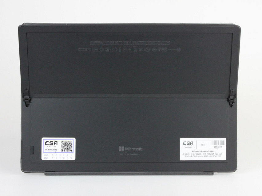 Refurbished Microsoft Surface Pro 7 (1866), i5-1035G4, 8 GB,LPDDR4, 12,3" ins., 2736x1824 px, SSD, 256 GB Produktcode: 16024711 ESA-Tech Bild 12 von 12" title="Microsoft Surface Pro 7 (1866) - 349 €, Produktcode: 16024711 - Bild 12 von 12