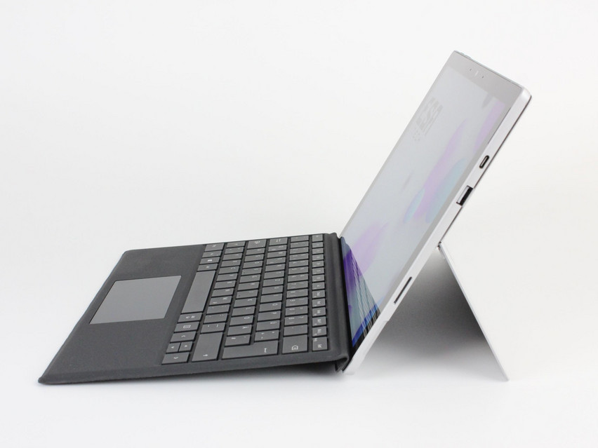 Refurbished Microsoft Surface Pro 7 (1866), i5-1035G4, 8 GB,LPDDR4, 12,3" ins., 2736x1824 px, SSD, 256 GB Produktcode: 16024712 ESA-Tech Bild 3 von 12" title="Microsoft Surface Pro 7 (1866) - 279 €, Produktcode: 16024712 - Bild 3 von 12