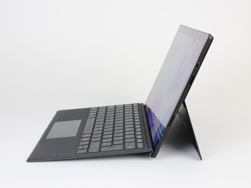 Refurbished Microsoft Surface Pro 7 (1866), i5-1035G4, 8 GB,LPDDR4, 12,3" ins., 2736x1824 px, SSD, 256 GB Produktcode: 16024709 ESA-Tech Bild 3 von 10" title="Microsoft Surface Pro 7 (1866) - 289 €, Produktcode: 16024709 - Bild 3 von 10